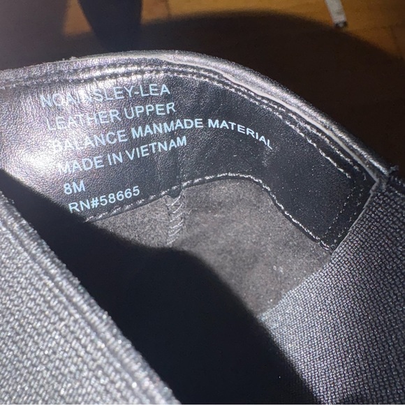 Nordstrom Brand Black Leather Booties Size 8 - Picture 3 of 5